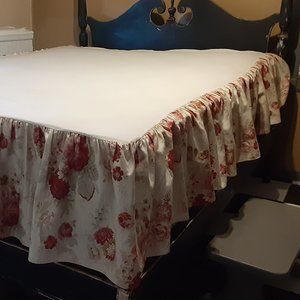 Waverly bed skirt Garden Room full size